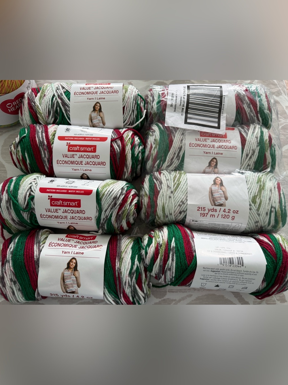 Craft Smart Jacquard Ivy & Cranberries Yarn 8 Skeins 1,720 Yards
